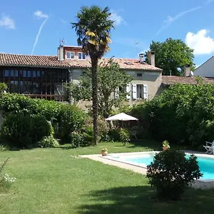 Maison Du Breilh Bed & Breakfast